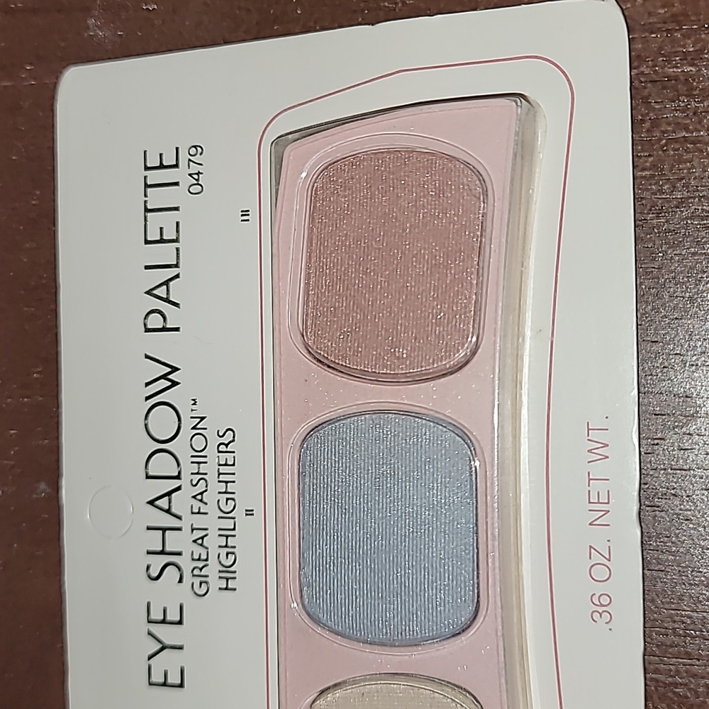 Mary Kay Eye Shadow Palette Great Fashion Highlighters .36 oz. NIP Retired Stock - Picture 3 of 6
